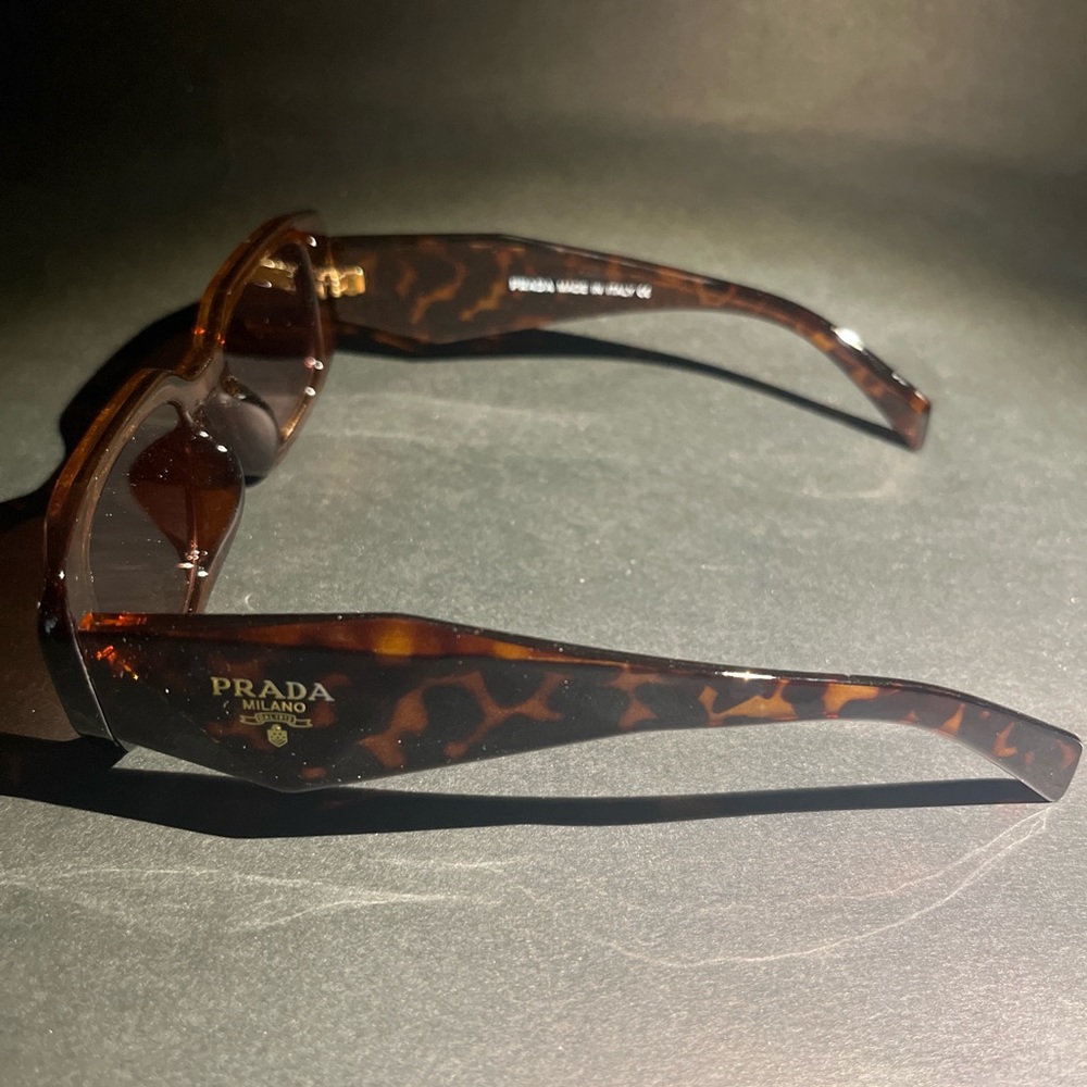 Prada Honey Tortoise Dark Brown Rectangular Sungl… - image 2